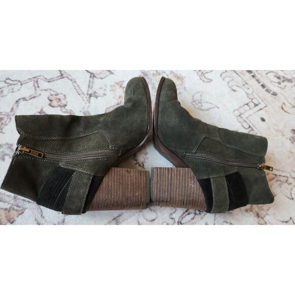 Sbicca Women's Sz. 9 Forest Green Suede Lorenza Ankle Booties - Picture 5 of 8